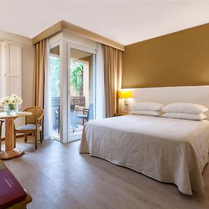 Classic Double or Twin Room